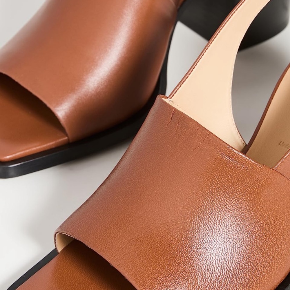 Aeyde Alma Sandals - Picture 5 of 10